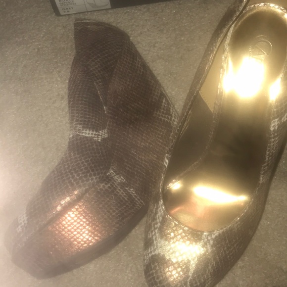 Wedges heel - Picture 2 of 3